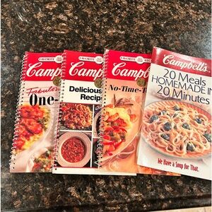 Set of 4 Campbells Soup Cookbooks